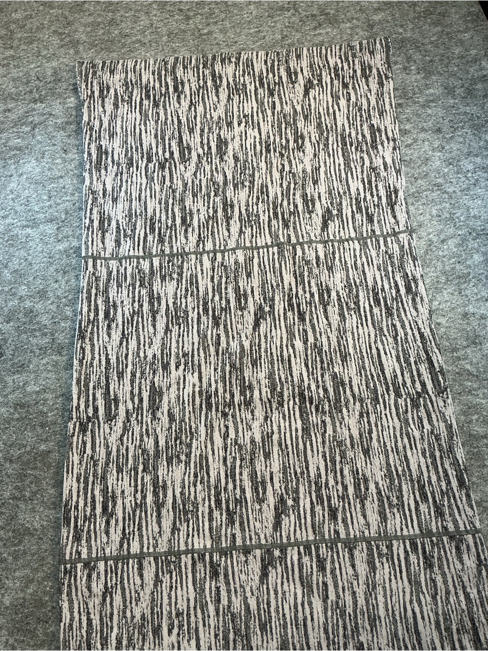 lululemon athletica Black and White Scarf OS
